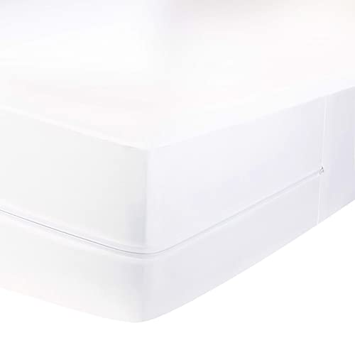 Amazon Basics Zipper-Enclosed Waterproof Mattress And Box Spring Cover Protector - Queen Size, 12 To 18-Inch Depth, White