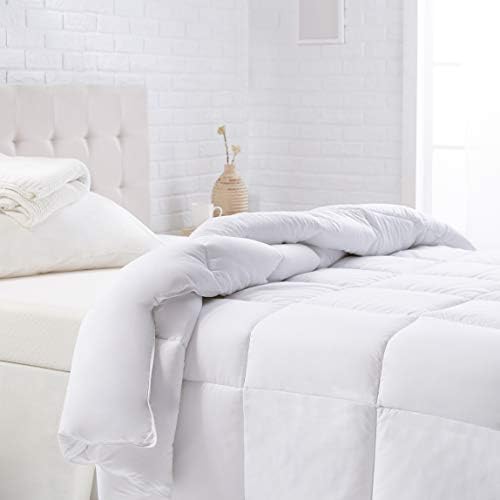 Amazon Basics Down Alternative Bedding Comforter Duvet Insert, King, White, Light
