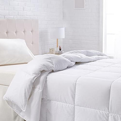 Amazon Basics Down Alternative Bedding Comforter Duvet Insert, King, White, Light