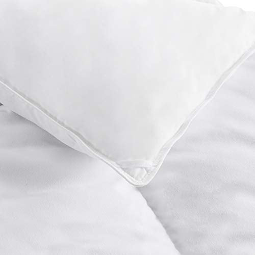 Amazon Basics Down Alternative Bedding Comforter Duvet Insert, King, White, Light