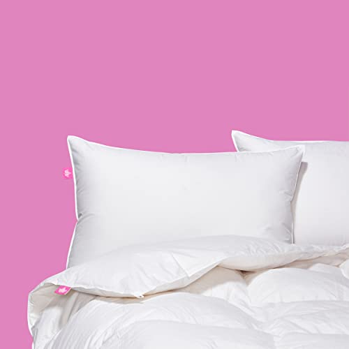  . - Regular Weight White Down Duvet King Size - 233 TC Shell 100% Cotton - Filled In Canada