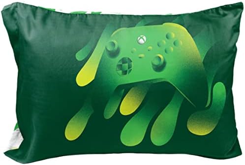  Jay Franco Minecraft Diamond Life 1 Pack Pillowcase - Double-Sided Super Soft Bedding - Featuring Minecraft's Sword & Pickaxe (Official Minecraft Product)