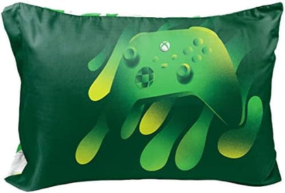  Jay Franco Minecraft Diamond Life 1 Pack Pillowcase - Double-Sided Super Soft Bedding - Featuring Minecraft's Sword & Pickaxe (Official Minecraft Product)