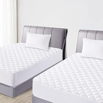  Quilted Fitted Twin XL Mattress Pad Cover, Waterproof Mattress Protector, Deep Pocket Elastic Fits Up To 21'', Breathable Soft Alternative Filling Mattress Pad