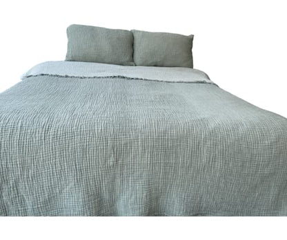  100% Cotton Muslin Throw Blanket, 4 Layers Bedspread, Soft Turkish Cotton Muslin Bed Cover, Reversible Coverlet, Green (Two Pillowcase 20x30)