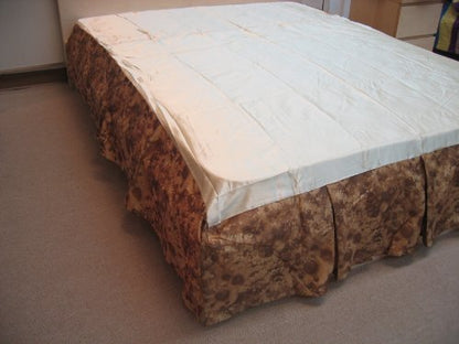  Runway Bed Skirt California King
