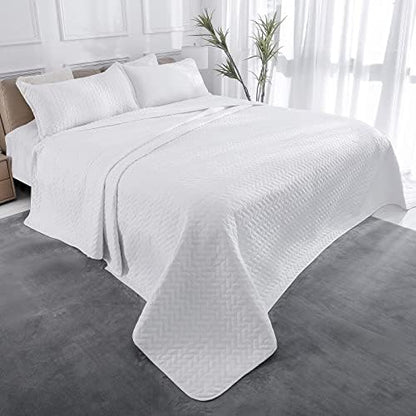 OFIXI Oversized King Plus 128"x120" Quilt Set 3 Pieces Extra Large King Size Bedspreads Lightweight Summer Comforter Reversible Coverlet Bed Cover For All Season, Sage Green