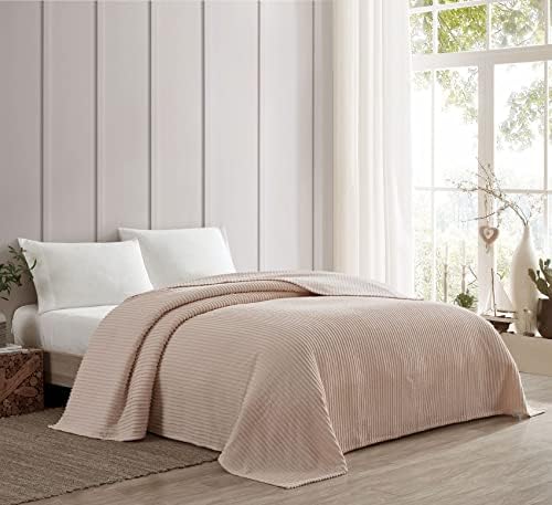  Channel Chenille Bedspread, Queen, White