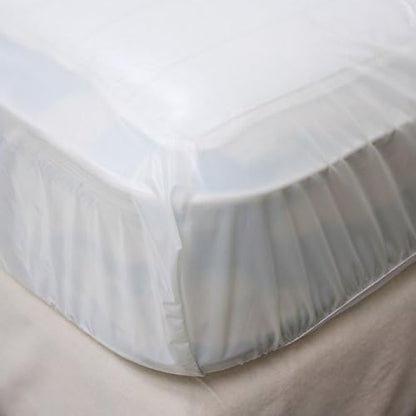  - Full Sized Fitted Waterproof Mattress Cover - Protect Your Bed From Spills, Accidents And Damage - Stain Repellant, Comfortable And Quiet Premium Waterproof Mattress Cover (Full)
