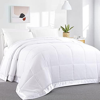  Down Alternative Blanket Oversized King 120" X 98", Lightweight Quilted Bed Blanket With 8 Corner Tabs,White Reversible Soft Microfiber Quilted Blanket For All Season