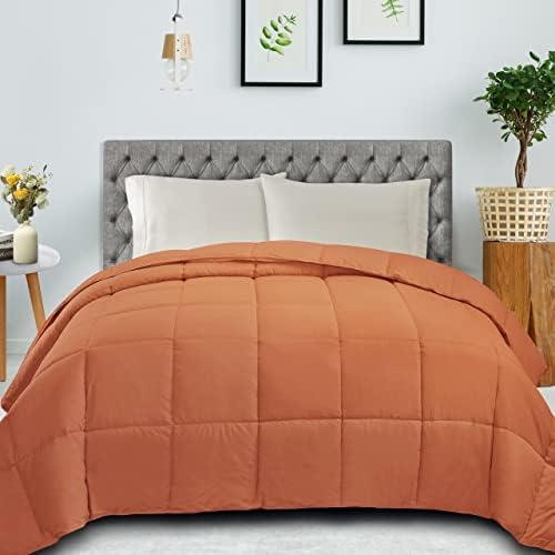  SUPERIOR Classic All-Season Down Alternative Comforter With Baffle Box Construction, Warm Filling - Twin Comforter, Aster Blue