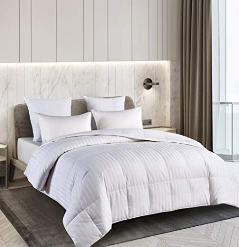  500 Thread Count Damask Stripe (2 CM) Duraloft Down Alternative Comforter, FQ