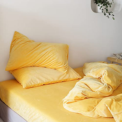  Velvet Duvet Cover Set Fluffy Bedding Set Plush Flannel Comforter Cover (Yellow, Queen)
