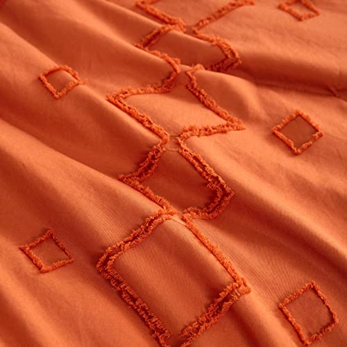  Wake In Cloud - Burnt Orange Comforter Set, Boho Tufted Textured Shabby Chic Farmhouse Bohemian Geometric Design, Soft Microfiber Bedding (3pcs, Queen Size)