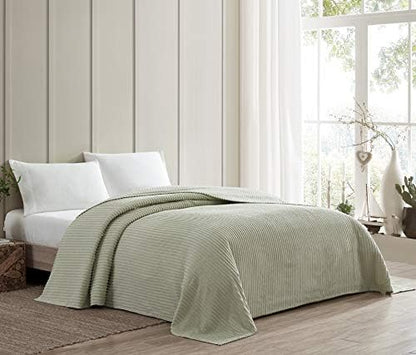  Channel Chenille Bedspread, Queen, White