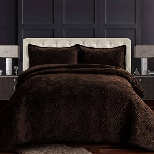  Tribeca Living Oversized Velvet Quilt, Three Piece Queen Bed Set, 260GSM Soft Velvet Quilted Set Includes One Quilt & Two Sham Pillowcases, Capri Emerald Green