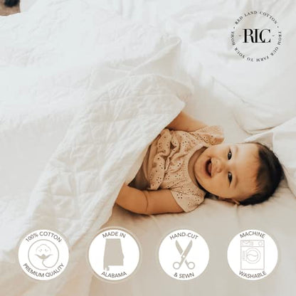  Lassic Luxury Quilt | American Grown 100% Cotton Batting | Lightweight All Season USA Made Vintage Style Bedspread | Durable Oversized And Machine Washable | King/Cal King | Natural