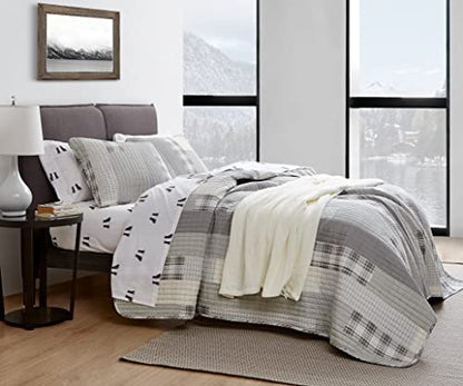  Eddie Bauer Home - Queen Quilt Set, Cotton Reversible Bedding With Matching Shams, Home Decor For All Seasons (Fairview Grey, Queen)