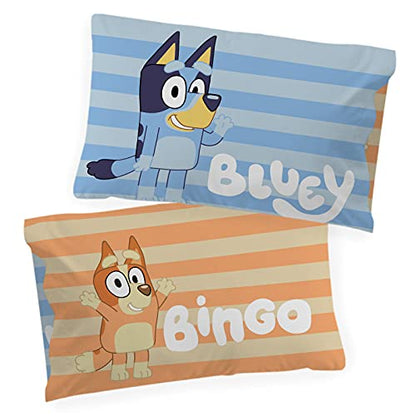  Jay Franco Bluey Hello 1 Single Reversible Pillowcase - Double-Sided Kids Super Soft Bedding (Official Bluey Product)
