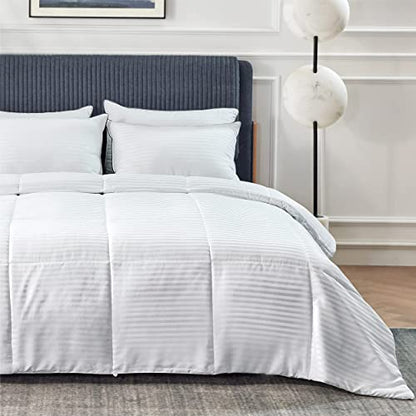  Duvet Insert Lightweight Comforter, Quilted Cooling Duvet Insert, Ultra Soft Down Alternative Comforter With Corner Tabs (Queen, White)