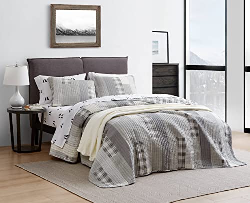  Eddie Bauer Home - Queen Quilt Set, Cotton Reversible Bedding With Matching Shams, Home Decor For All Seasons (Fairview Grey, Queen)