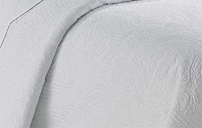  3pc Full/Queen Over Size Luxury Embossed Bedspread Set Light Weight Solid White New