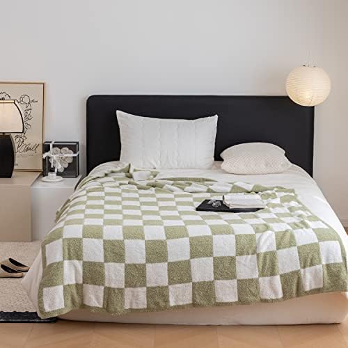  Ltra-Soft Checkered Blanket Microfiber Sage Green Checkerboard Blanket Reversible, Plaid Cozy Fuzzy Chessboard Throw Blanket Plush For Bed Couch Sofa (Sage Green, 51"x63")