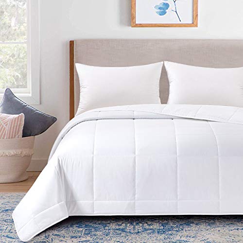  HOMBYS Down Alternative Blanket Queen Size 90" X 90", Lightweight Quilted Bed Blanket With 8 Corner Tabs,White Reversible Soft Microfiber Quilted Blanket For All Season