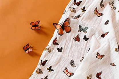  Uslin Infant Swaddles (Butterfly Swarm)