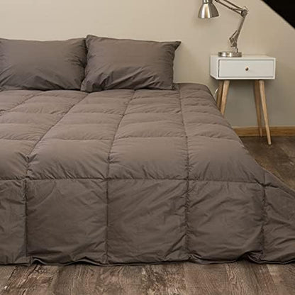  Medium Warmth Premier Down Comforter With Sewn In Duvet Corner Loop Attachments, King/California King Size Bed, White