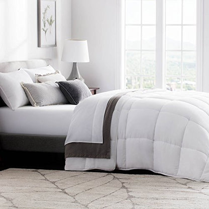  WEEKENDER Hypoallergenic Quilted Down Alternative Hotel-Style Use Insert Or Stand-Alone Comforter-for All Seasons-Corner Duvet Tabs, Full, Classic White
