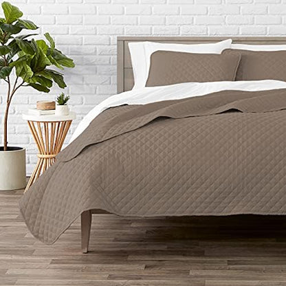 Premium 2 Piece Quilt Set - Twin/Twin Extra Long Size - Coverlet Set - Diamond Stitched Bedspread - Ultra-Soft Luxurious Lightweight All Season Bedspread (Twin/Twin XL, White)