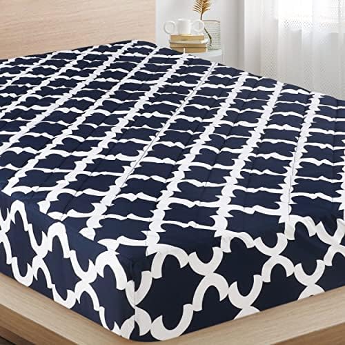  Quilted Fitted Mattress Pad (Queen) - Elastic Fitted Mattress Protector - Mattress Cover Stretches Up To 16 Inches Deep - Machine Washable Mattress Topper