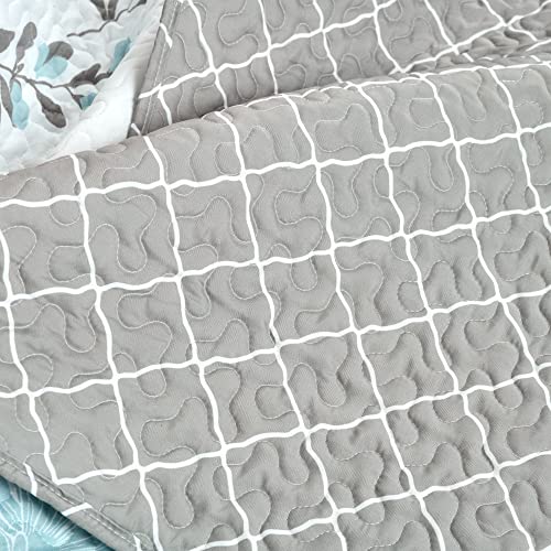 Lush Decor Yellow Aprile Reversible Quilt 3 Piece Floral Leaf Design Bedding Set, King, Blue & Gray