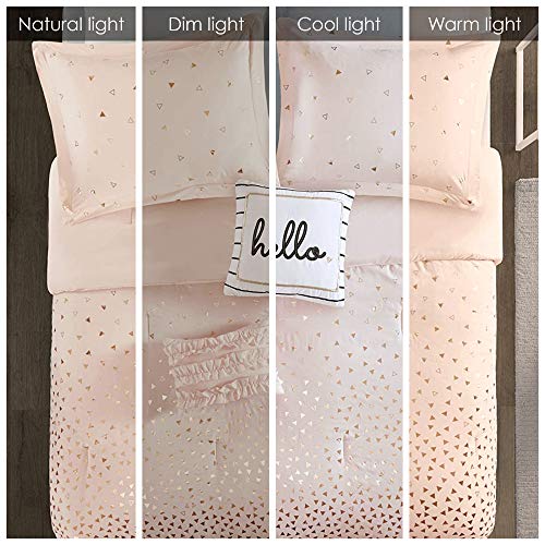  Intelligent Design Zoey Triangle Metallic Print, Cozy Comforter Set All Season Bedding Set, Matching Sham, Decorative Pillow, Twin/Twin XL, Blush/Rosegold 4 Piece