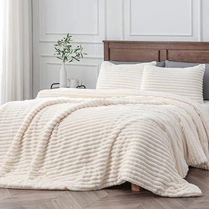  BEDELITE Fleece Queen Comforter Set -Super Soft & Warm Fluffy Grey Bedding, Luxury Fuzzy Heavy Bed Set For Winter With 2 Pillow Cases