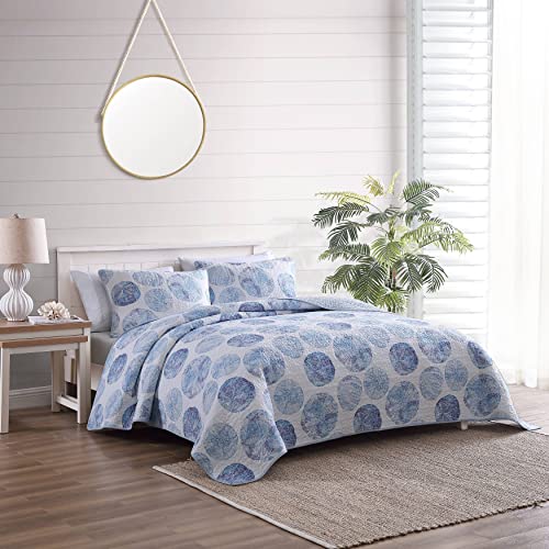 Tommy Bahama - Queen Quilt Set, Reversible Cotton Bedding With Matching Shams, Lightweight Home Decor For All Seasons (Ocean Isle Blue, Queen)