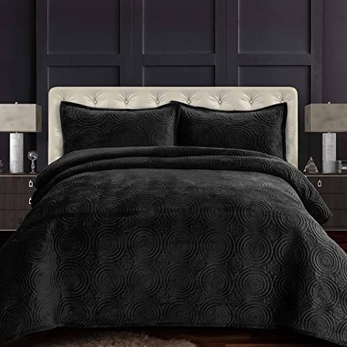  Tribeca Living Oversized Velvet Quilt, Three Piece Queen Bed Set, 260GSM Soft Velvet Quilted Set Includes One Quilt & Two Sham Pillowcases, Capri Emerald Green