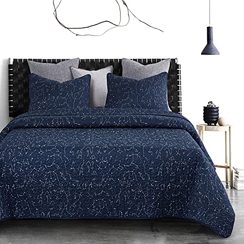  - Constellation Quilt Set, Navy Blue With White Space Stars Pattern Printed, Soft Microfiber Bedspread Coverlet Bedding (3pcs, Queen Size)