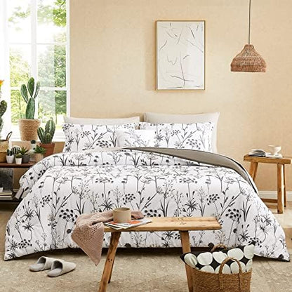  CASAAGUSTO Queen Comforter Set 8 PCS White & Green Dandelion Plant Comforter Set With Flowers Leaves Pattern Soft Seersucker Design All Season Microfiber Bedding Set With Decor Pillow (90"X90")