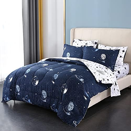  Mengersi Christmas Bed In A Bag 7-Pieces Comforter Sets,Christmas Deer Tree Comforter Set Bed Sheets,Pillow Shams, Flat Sheet, Fitted Sheet And Pillowcases,Black And White Bedding Sets(Deer,King)