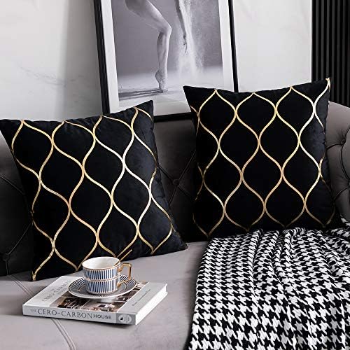  DEZENE Gold Velvet Throw Pillow Covers: 2 Pack 18x18 Inch Square Decorative Pillow Cases for Bedroom Sofa Couch Living Room, Pink