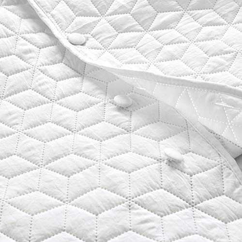  French Country Geo Ruffle Bedding, 3-Piece Bedspread Set (King, White)
