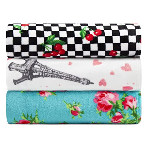 Betsey Johnson Home | Plush Collection | Throw - Ultra-Soft & Cozy Fleece, Lightweight & Luxuriously Warm, Perfect For Bed Or Couch, Bouquet Day 50 X 70