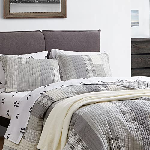  Eddie Bauer Home - Queen Quilt Set, Cotton Reversible Bedding With Matching Shams, Home Decor For All Seasons (Fairview Grey, Queen)
