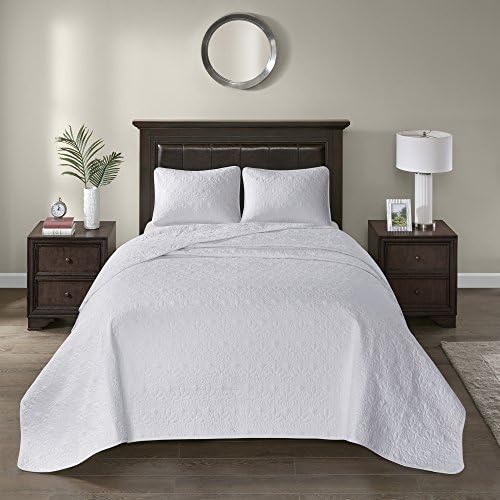 Madison Park Quebec Reversible Quilt Set Damask Design, Double Sided Stitching All Season, Lightweight Bedspread Bedding Set, Matching Sham, Cream, King(120"x118") 3 Piece