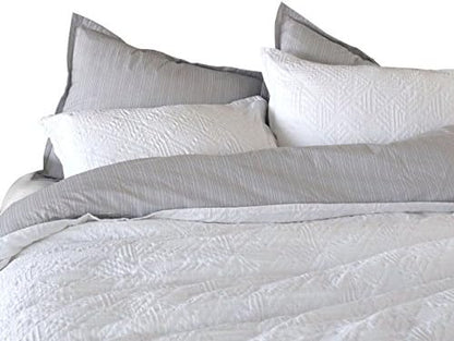  Meadow Park Matelasse Duvet Cover Set, 100% Cotton, Pre-Washed, Soft & Cozy, Woven Jacquard Textured, Modern Geo Design Bedding Set, King, White