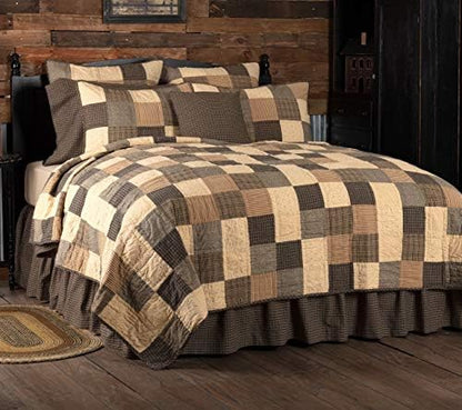  VHC Brands Kettle Grove Queen Quilt 94Wx94L Primitive Country Patchwork Design, Country Black And Creme