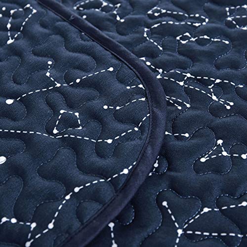  - Constellation Quilt Set, Navy Blue With White Space Stars Pattern Printed, Soft Microfiber Bedspread Coverlet Bedding (3pcs, Queen Size)