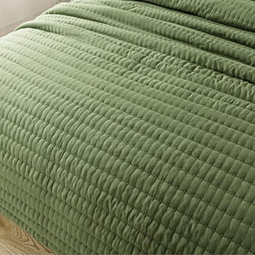  Olive Dark Green King Size Quilt Bedding Sets With Pillow Shams, Lightweight Soft Bedspread Coverlet, Forest Quilted Blanket Thin Comforter Bed Cover For All Season, 3 Pieces, 104x90 Inches
